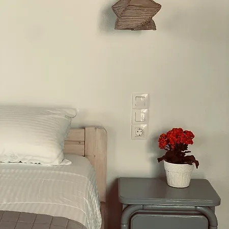 Alesta Apartamento *